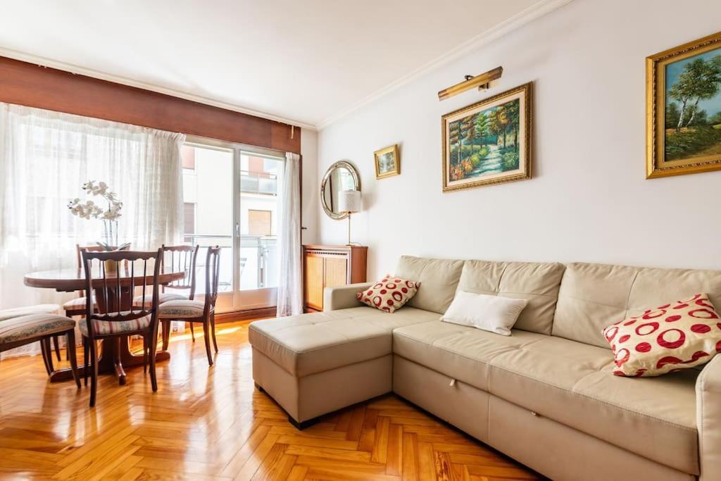 Terraza Playa Y Calle Peatonal Ess03377 San Sebastian Ngoại thất bức ảnh