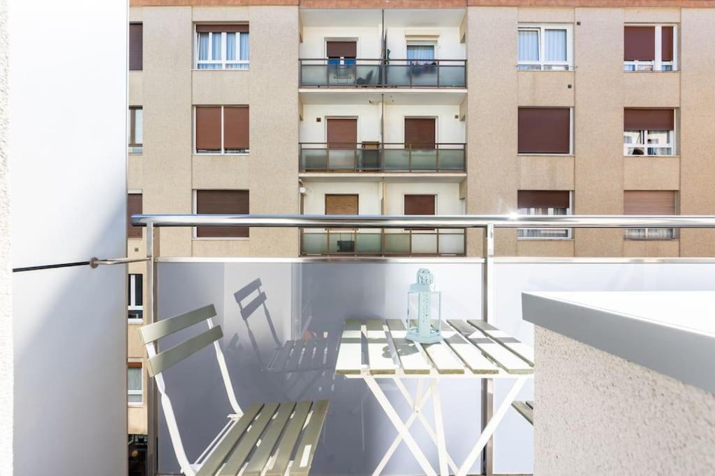 Terraza Playa Y Calle Peatonal Ess03377 San Sebastian Ngoại thất bức ảnh