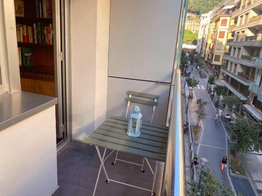 Terraza Playa Y Calle Peatonal Ess03377 San Sebastian Ngoại thất bức ảnh