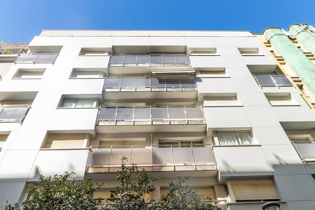 Terraza Playa Y Calle Peatonal Ess03377 San Sebastian Ngoại thất bức ảnh